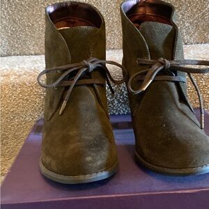 Indigo Granny Style Ankle Boots by Clark’s Size 8 1/2 NEW in Box